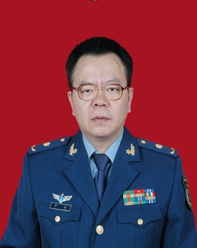 李峻