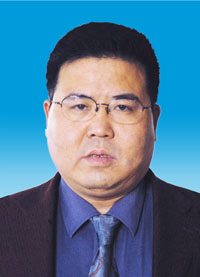 李建文